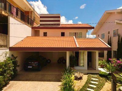 Casa, 3 quartos, 190 m² - Foto 1