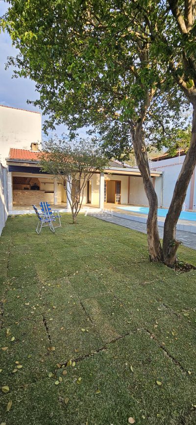 Casa, 4 quartos, 202 m² - Foto 4