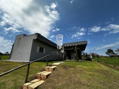 Casa, 2 quartos, 800 m² - Foto 2