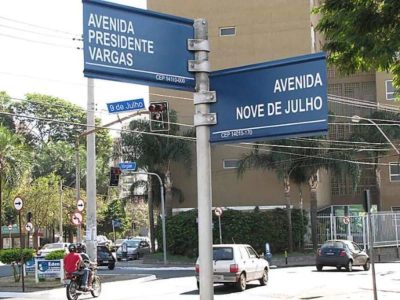 Prédio Inteiro, 700 m² - Foto 1