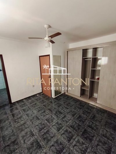 Casa, 3 quartos, 244 m² - Foto 4