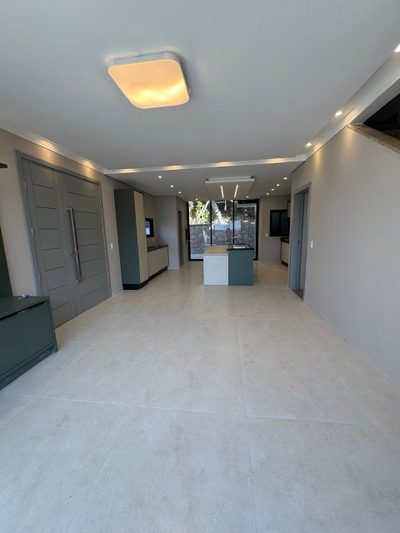 Casa, 3 quartos, 250 m² - Foto 3