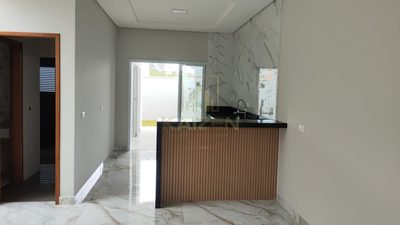 Casa, 3 quartos, 134 m² - Foto 1