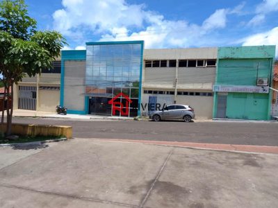 Prédio Inteiro, 300 m² - Foto 1