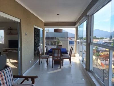 Cobertura, 3 quartos, 227 m² - Foto 1