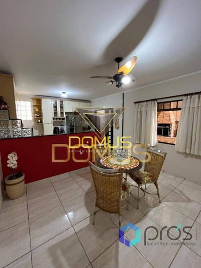 Casa, 2 quartos, 14000 m² - Foto 3