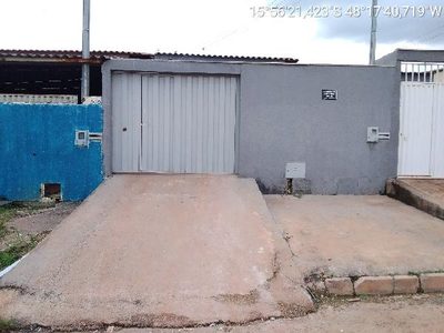 Casa, 2 quartos, 180 m² - Foto 1