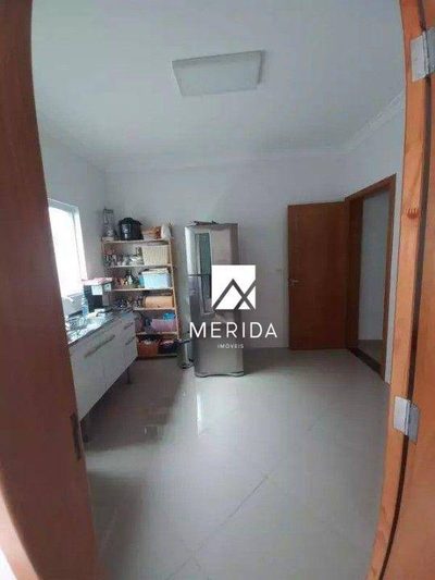 Sobrado, 3 quartos, 223 m² - Foto 5