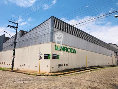 Prédio Inteiro, 3871 m² - Foto 1