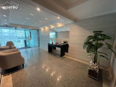 Casa, 5 quartos, 163 m² - Foto 1