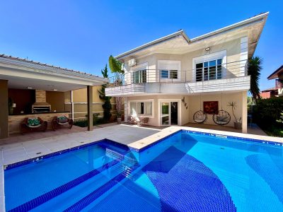 Casa, 4 quartos, 600 m² - Foto 1