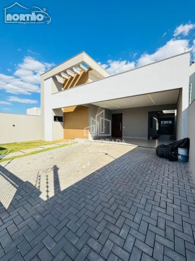 Casa, 4 quartos, 186 m² - Foto 1