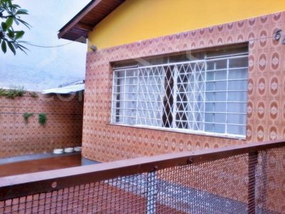 Casa, 3 quartos, 180 m² - Foto 1