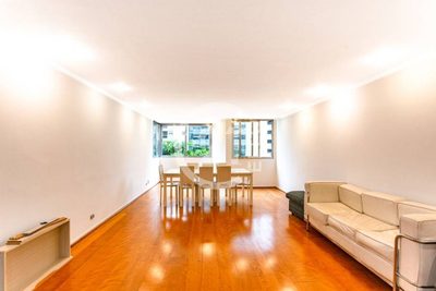 Apartamento, 3 quartos, 135 m² - Foto 2