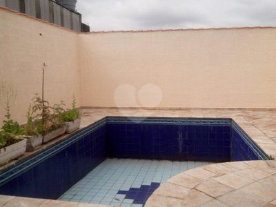 Sobrado, 3 quartos, 440 m² - Foto 1