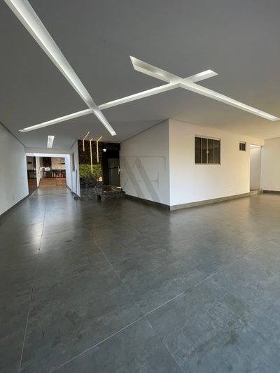 Casa, 3 quartos, 220 m² - Foto 2