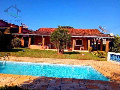 Sítio, 4 quartos, 800 m² - Foto 1