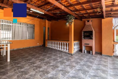 Sobrado, 3 quartos, 199 m² - Foto 2