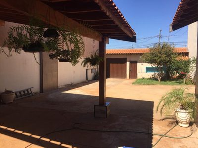 Casa, 2 quartos, 135 m² - Foto 1
