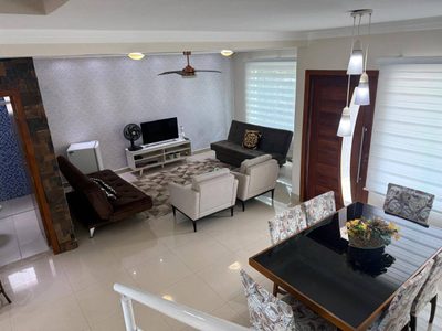 Casa, 4 quartos, 266 m² - Foto 1