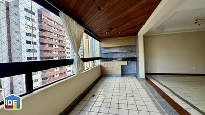Apartamento, 4 quartos, 198 m² - Foto 2