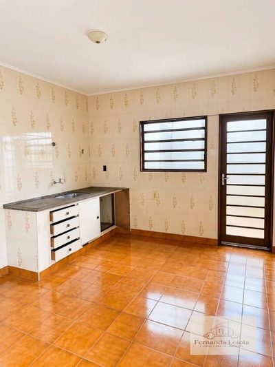 Casa, 3 quartos, 176 m² - Foto 2