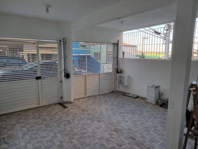 Casa, 3 quartos, 210 m² - Foto 2