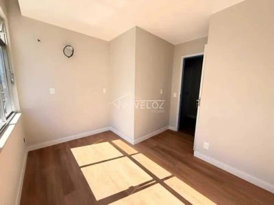 Apartamento, 4 quartos, 240 m² - Foto 2