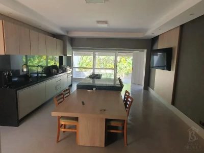 Casa, 3 quartos, 365 m² - Foto 1
