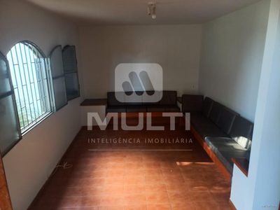 Casa, 3 quartos, 262 m² - Foto 2