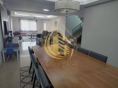 Sobrado, 3 quartos, 244 m² - Foto 4