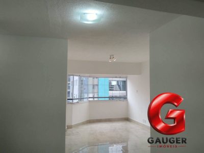 Apartamento, 2 quartos, 65 m² - Foto 2