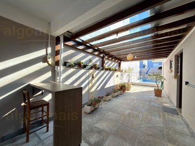 Casa, 3 quartos, 222 m² - Foto 3