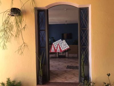 Casa, 3 quartos, 195 m² - Foto 2