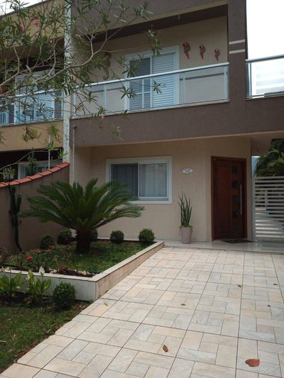 Casa, 3 quartos, 180 m² - Foto 1