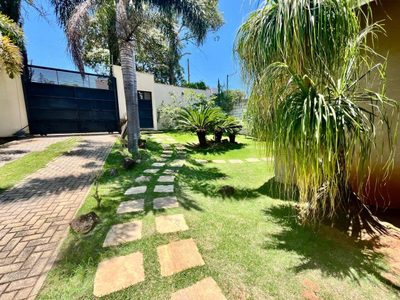 Casa, 4 quartos, 220 m² - Foto 4