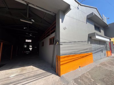 Loja-Salão, 900 m² - Foto 1