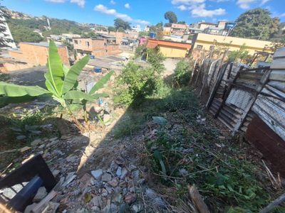 Terreno, 210 m² - Foto 2