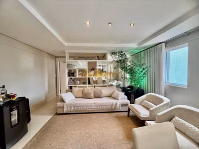 Apartamento, 3 quartos, 140 m² - Foto 1