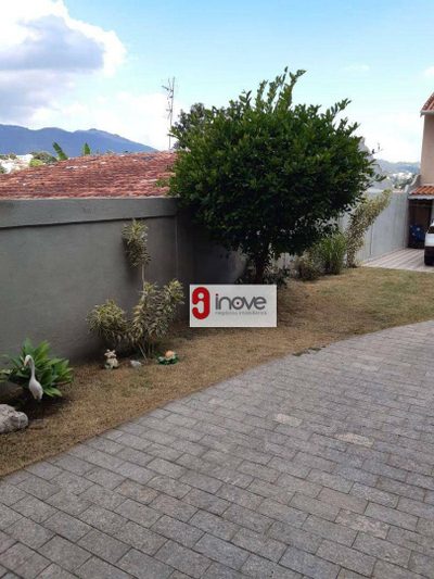 Casa, 5 quartos, 256 m² - Foto 2