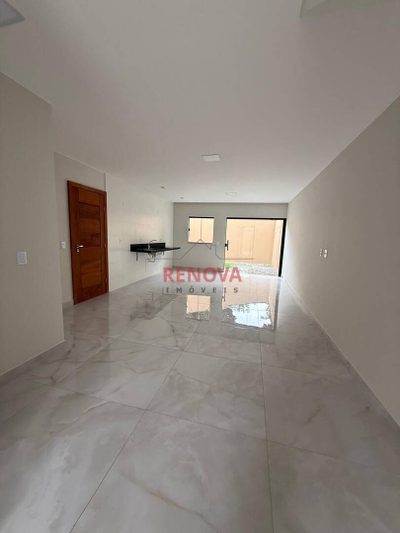 Casa, 3 quartos, 107 m² - Foto 2