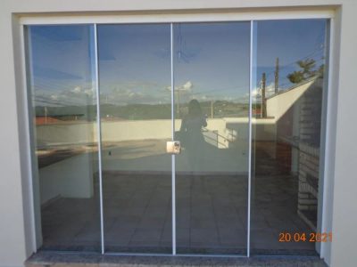 Casa, 3 quartos, 221 m² - Foto 2