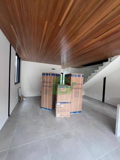 Casa, 3 quartos, 229 m² - Foto 2