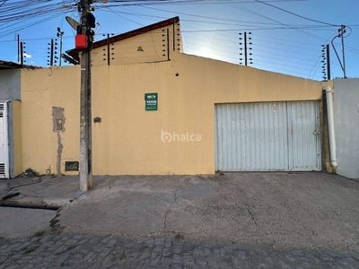 Casa, 2 quartos, 62 m² - Foto 1