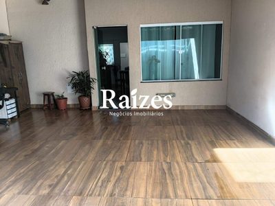 Casa, 2 quartos, 107 m² - Foto 1