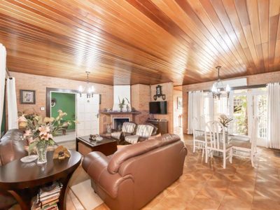 Casa, 3 quartos, 291 m² - Foto 2
