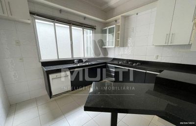 Casa, 2 quartos, 230 m² - Foto 3