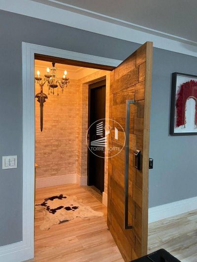 Apartamento, 3 quartos, 260 m² - Foto 2