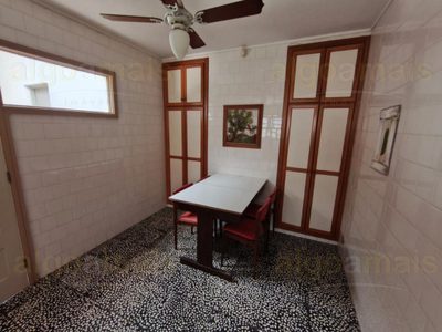 Casa, 3 quartos, 219 m² - Foto 4