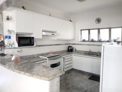 Casa, 4 quartos, 226 m² - Foto 5